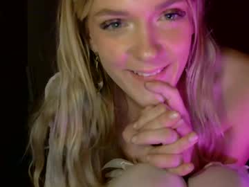 girl Free Xxx Webcam With Mature Girls, European & French Teens with elffiee__erotica