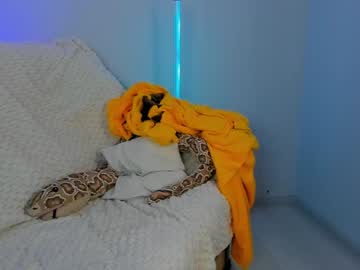 girl Free Xxx Webcam With Mature Girls, European & French Teens with emmi_murrrr