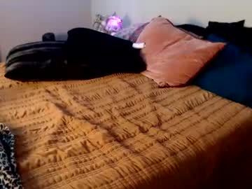 couple Free Xxx Webcam With Mature Girls, European & French Teens with croxfox