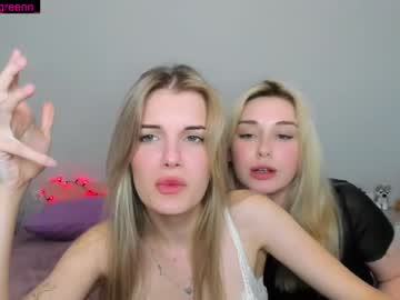 couple Free Xxx Webcam With Mature Girls, European & French Teens with chloejjoness