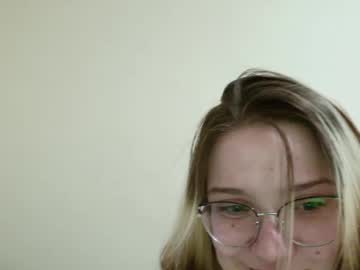 couple Free Xxx Webcam With Mature Girls, European & French Teens with liya_still